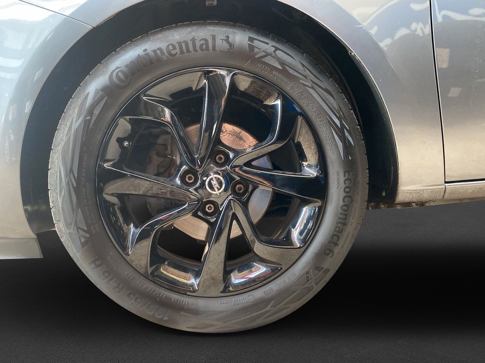 Fahrzeugabbildung Opel Corsa E Color Edition