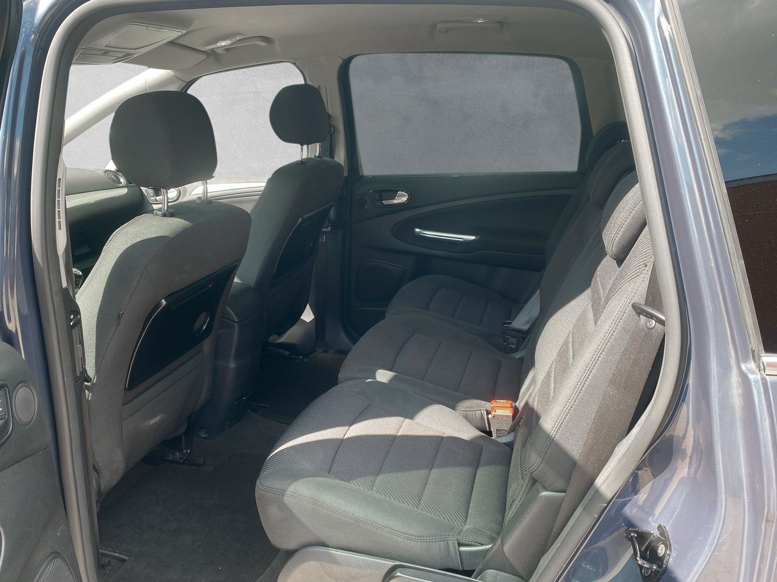 Fahrzeugabbildung Ford Titanium