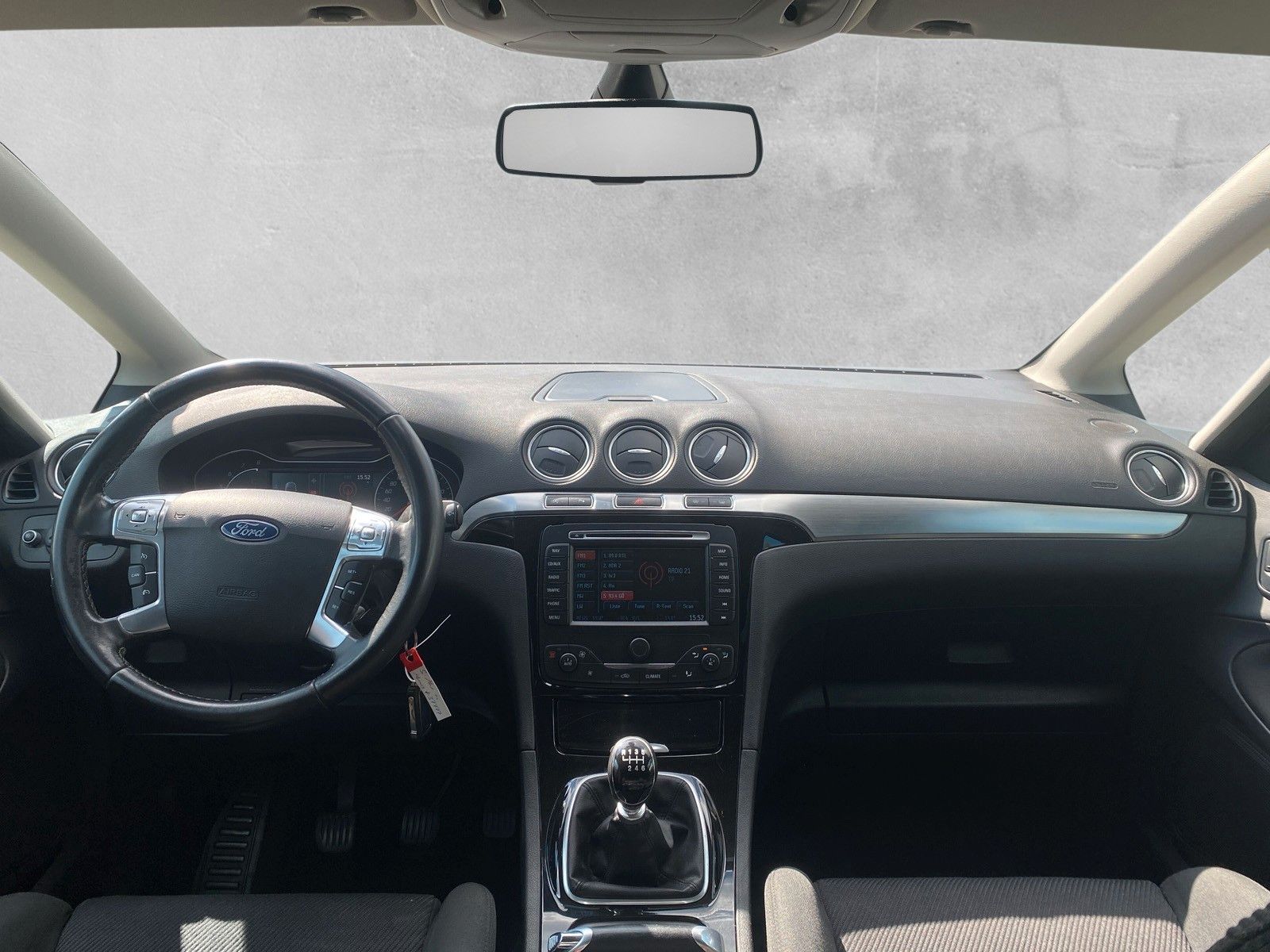 Fahrzeugabbildung Ford Titanium