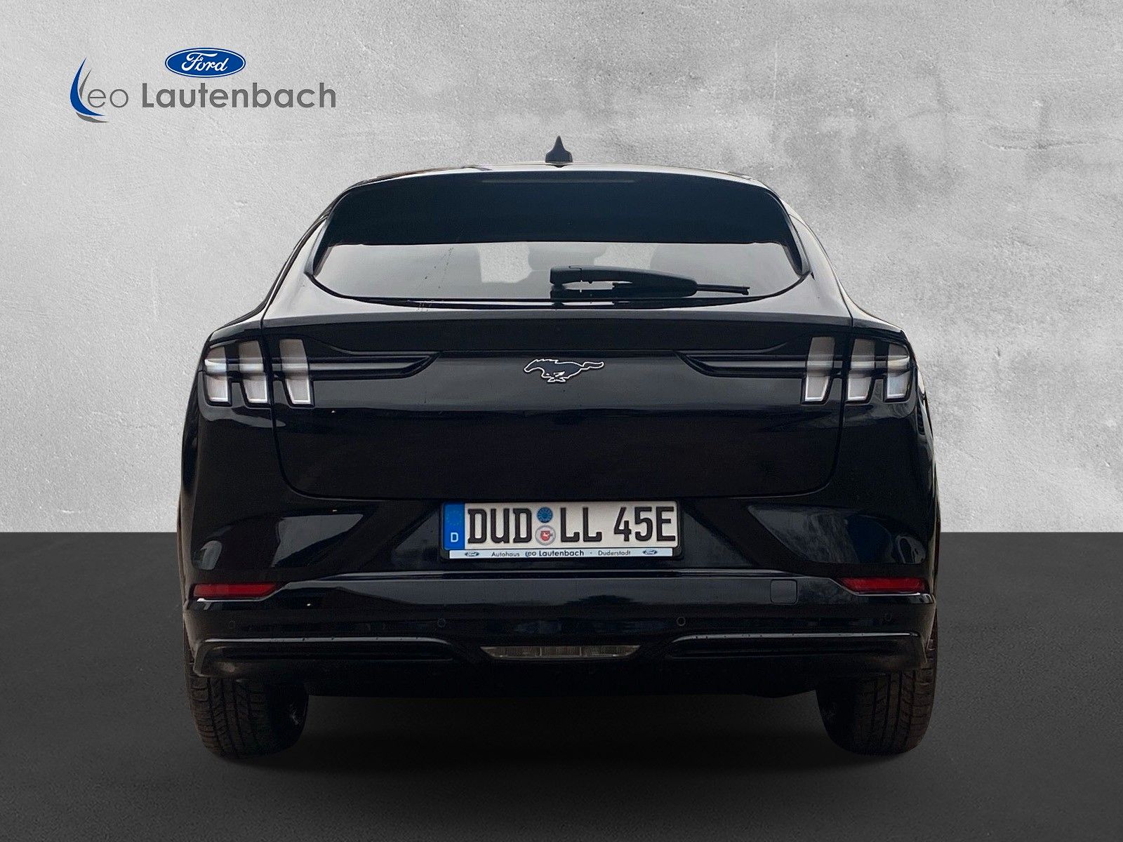 Fahrzeugabbildung Ford Mustang Mach-E Premium