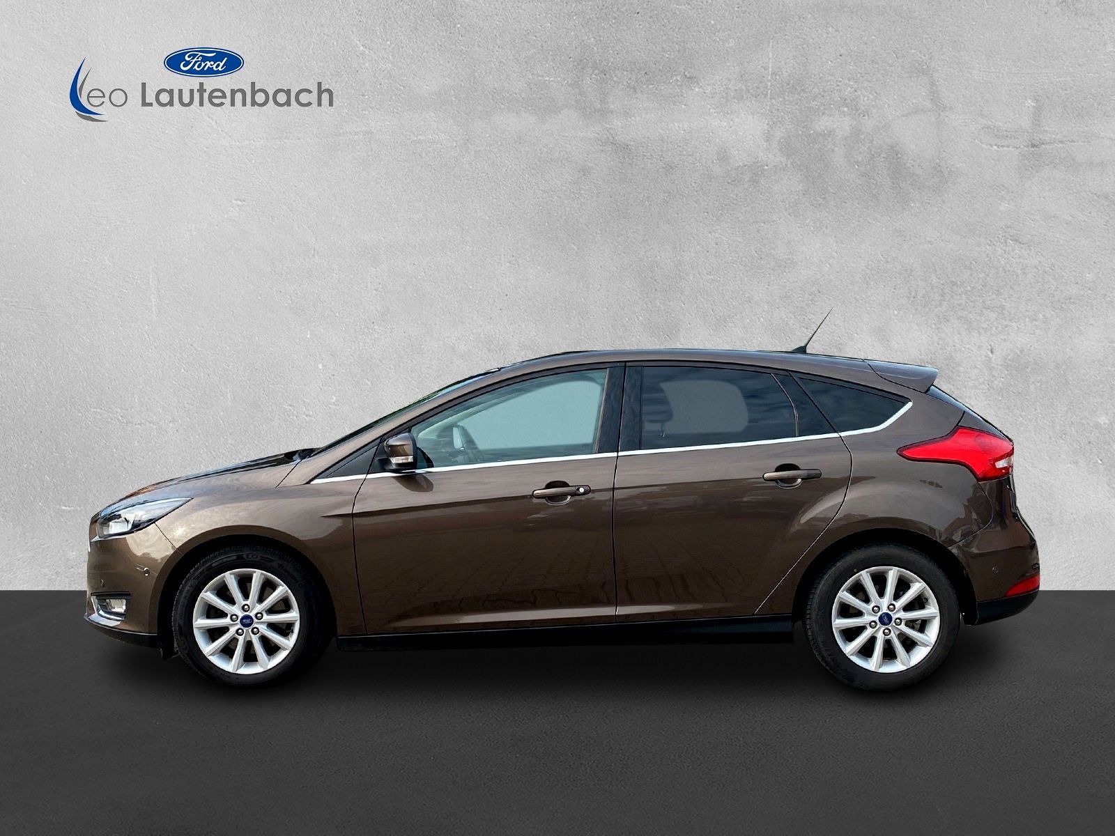 Fahrzeugabbildung Ford Focus Lim. Titanium 5-türig