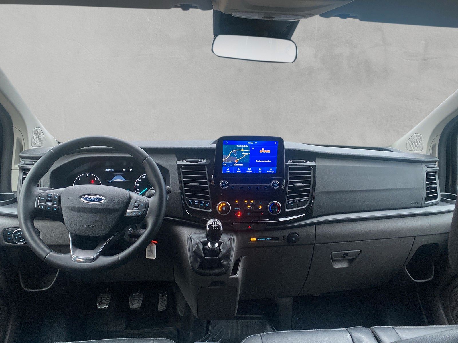 Fahrzeugabbildung Ford Custom Kombi 340 L2 Trail