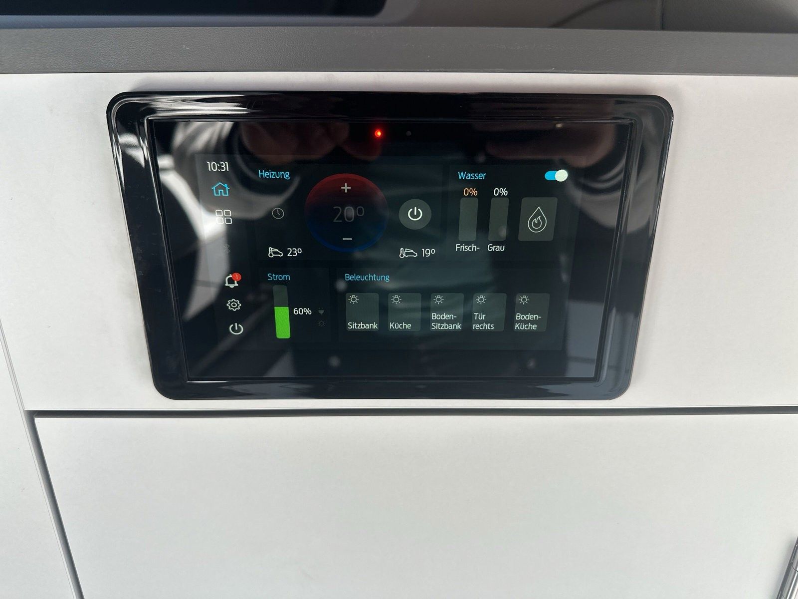 Fahrzeugabbildung Ford Nugget Titanium L1 mit PV Anlage/Techno 6