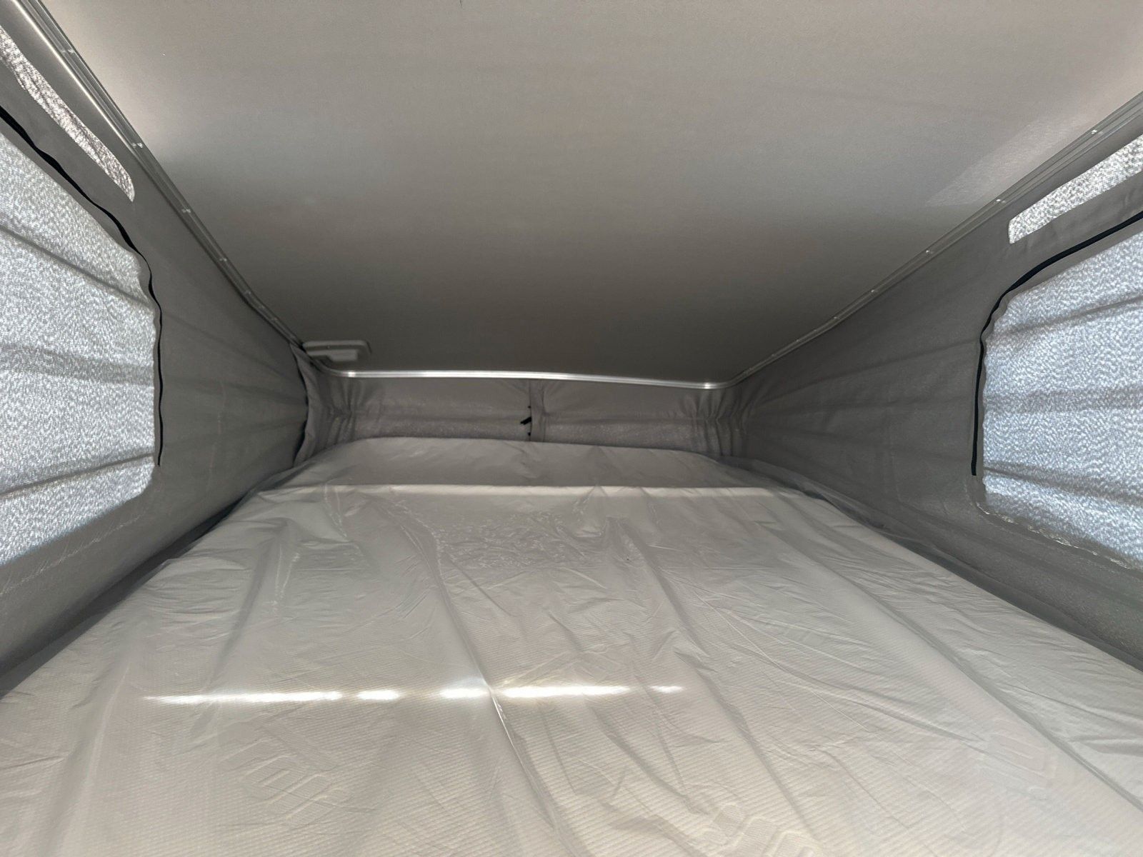 Fahrzeugabbildung Ford Nugget Titanium L1 mit PV Anlage/Techno 6