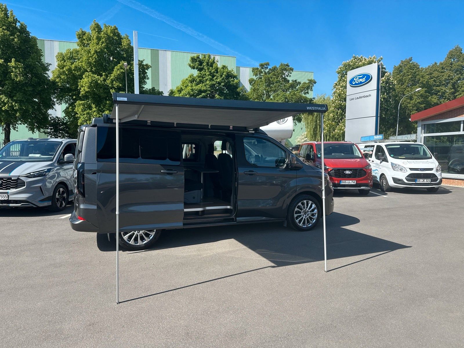 Fahrzeugabbildung Ford Nugget Titanium L1 mit PV Anlage/Techno 6