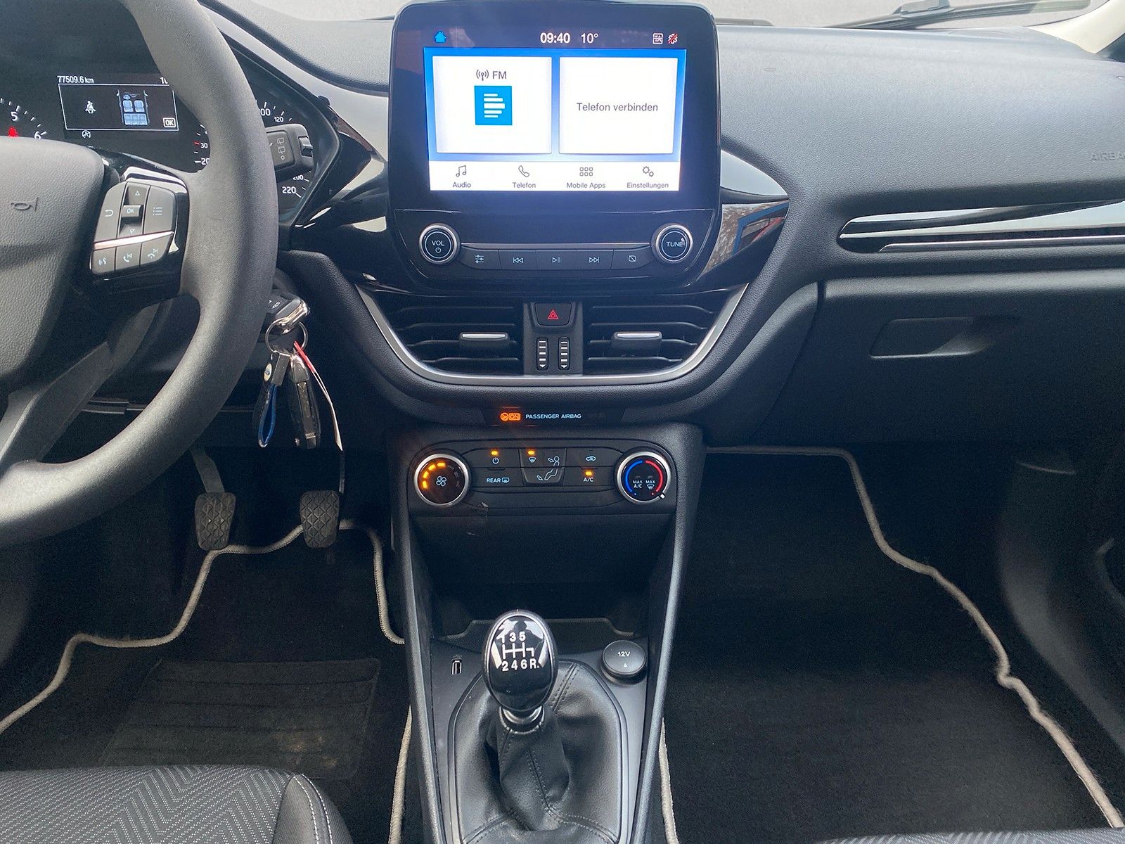 Fahrzeugabbildung Ford Fiesta Cool & Connect