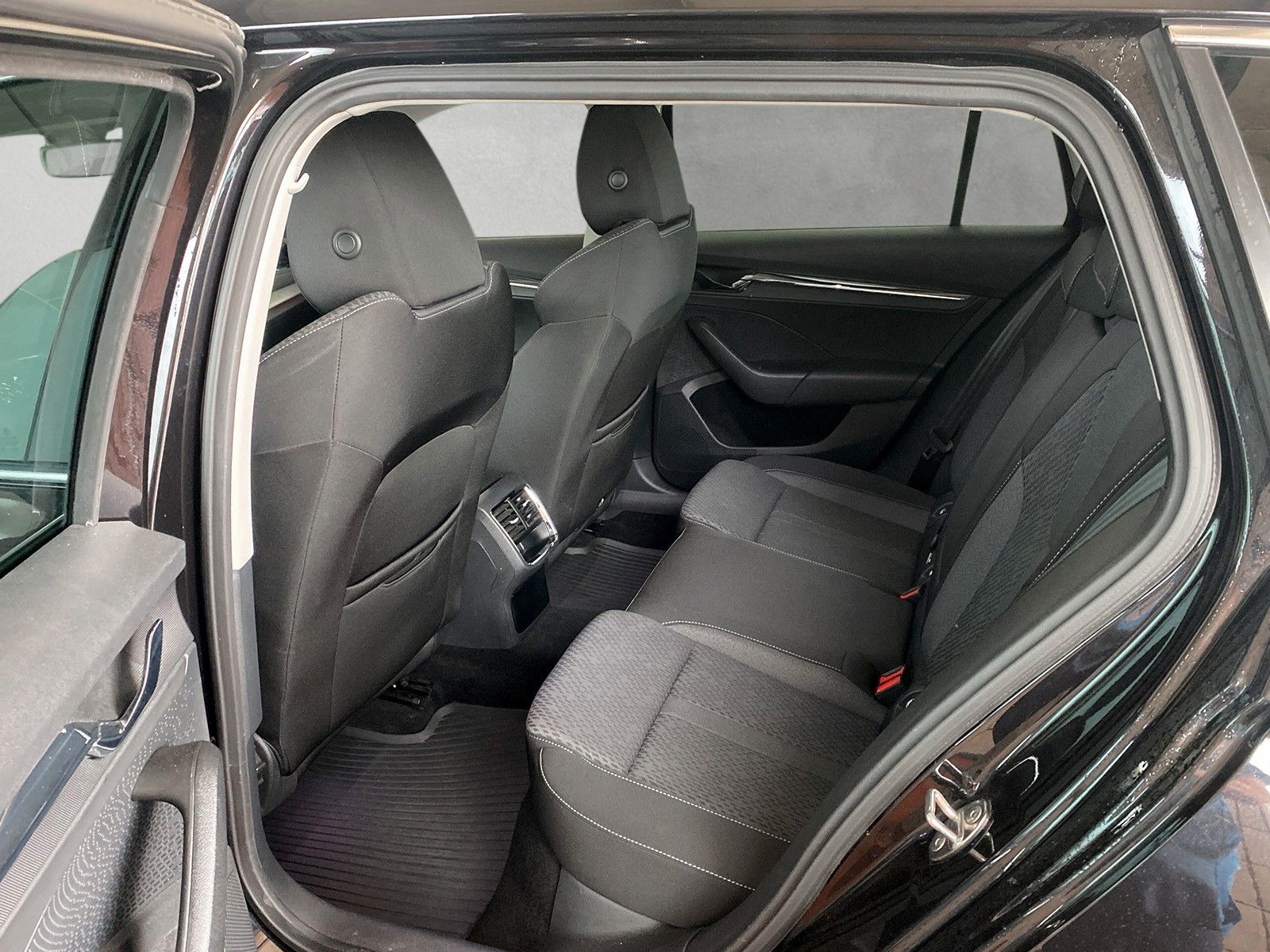 Fahrzeugabbildung SKODA Octavia Combi Style