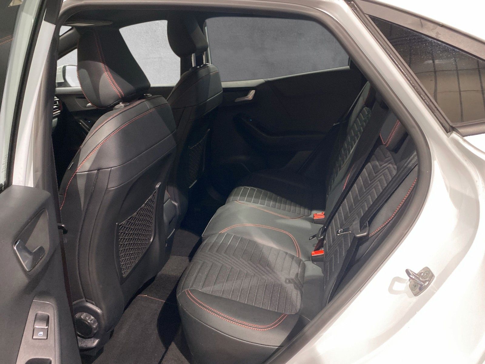 Fahrzeugabbildung Ford Puma ST-Line X