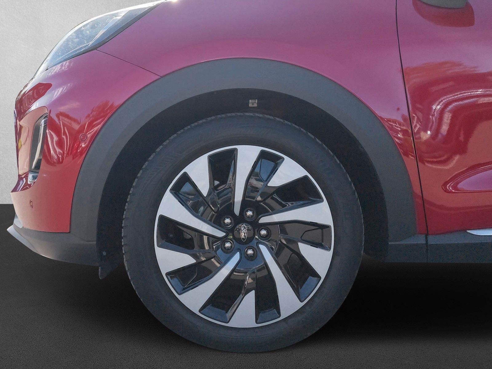 Fahrzeugabbildung Ford Puma Titanium