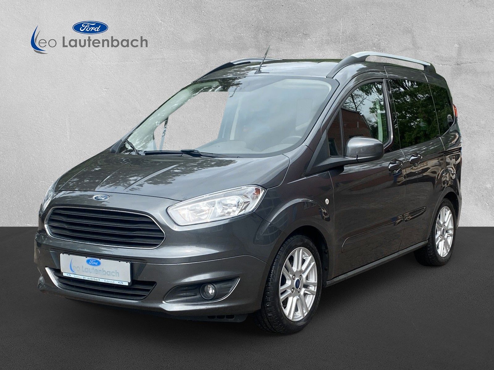 Ford Tourneo Courier Titanium