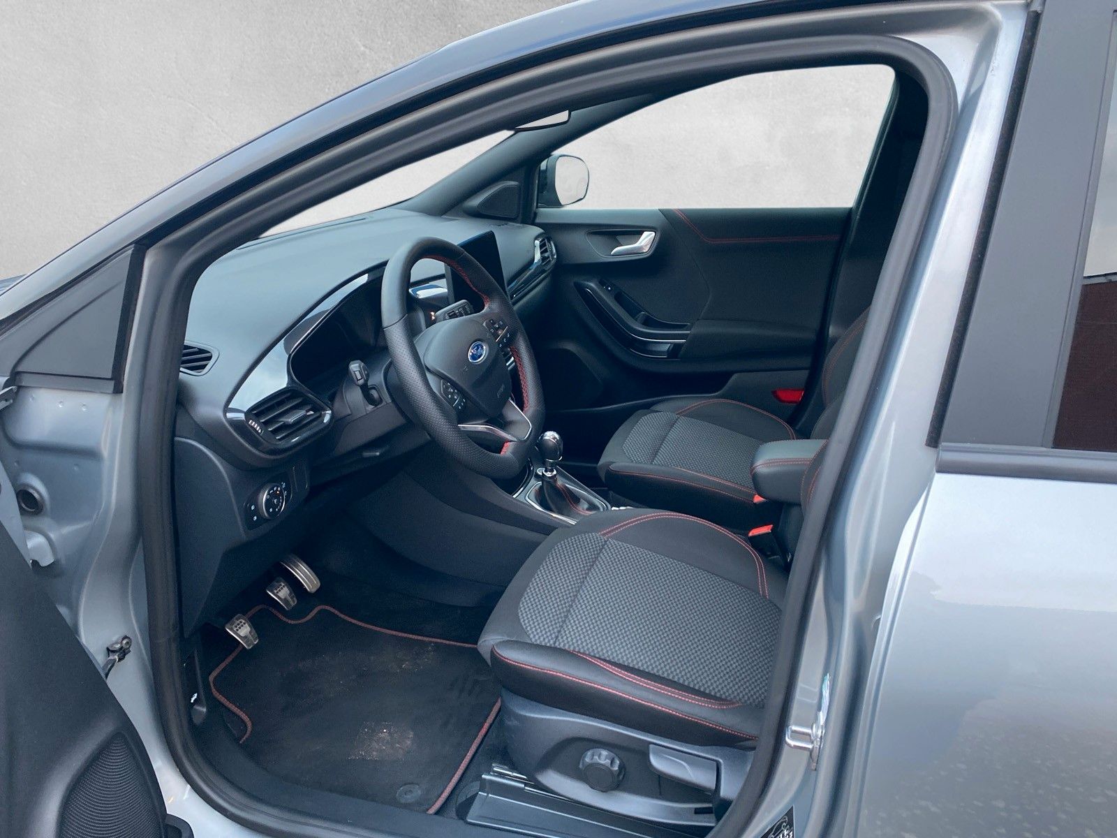 Fahrzeugabbildung Ford Puma ST-Line