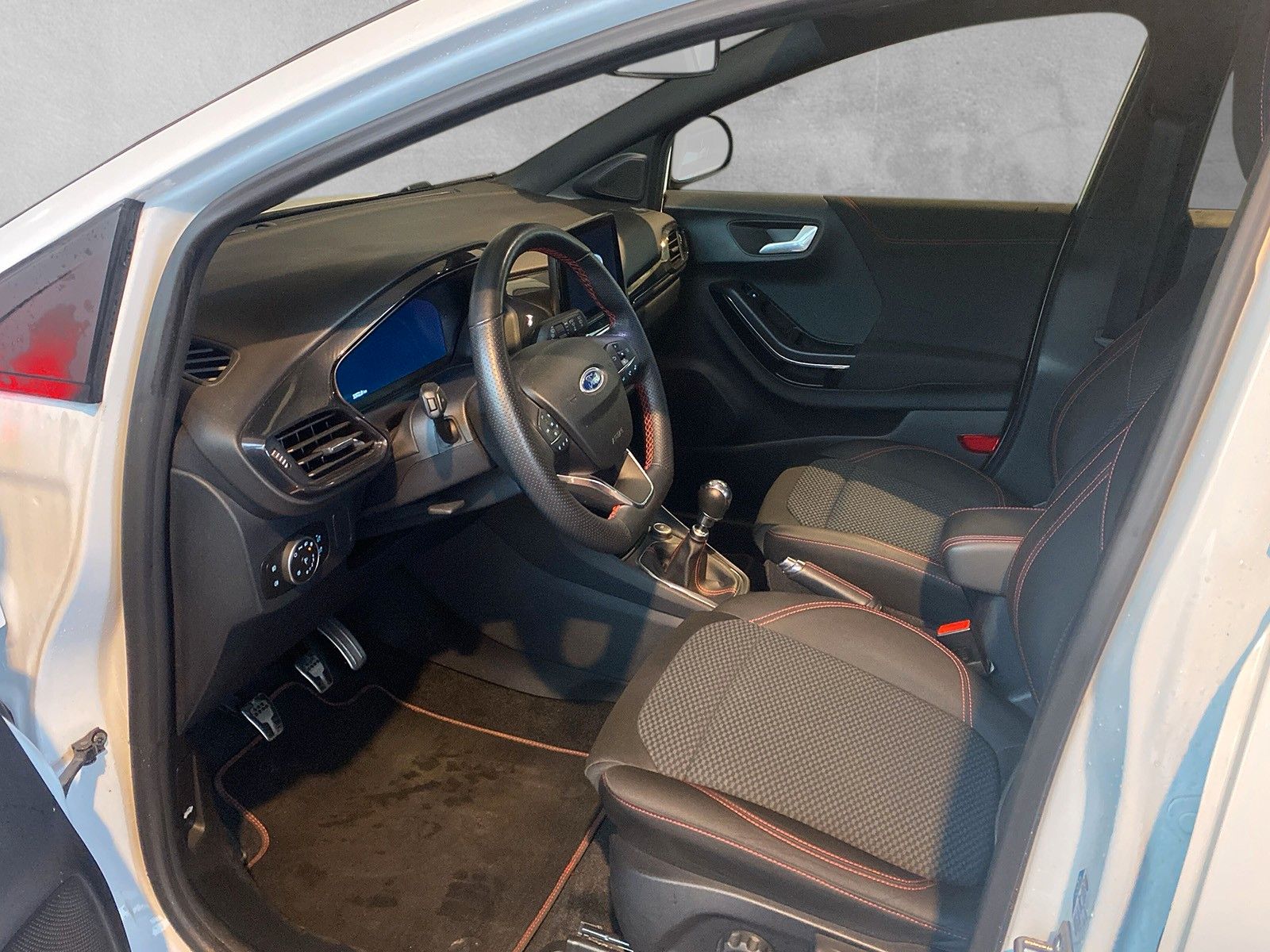 Fahrzeugabbildung Ford Puma ST-Line