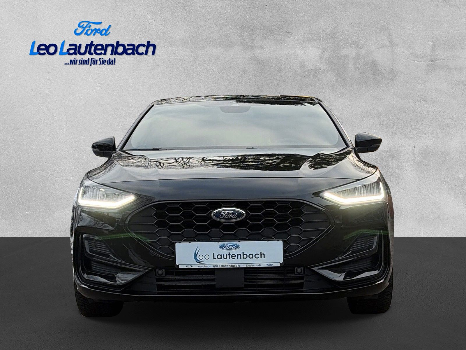 Fahrzeugabbildung Ford Focus Lim. ST-Line