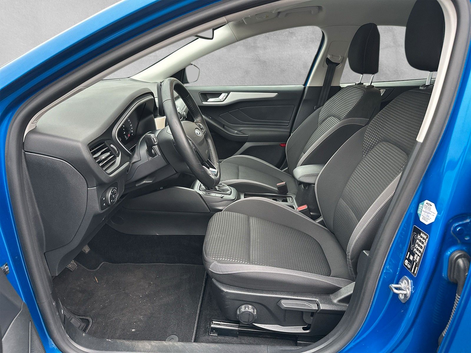 Fahrzeugabbildung Ford Focus Turnier Cool & Connect