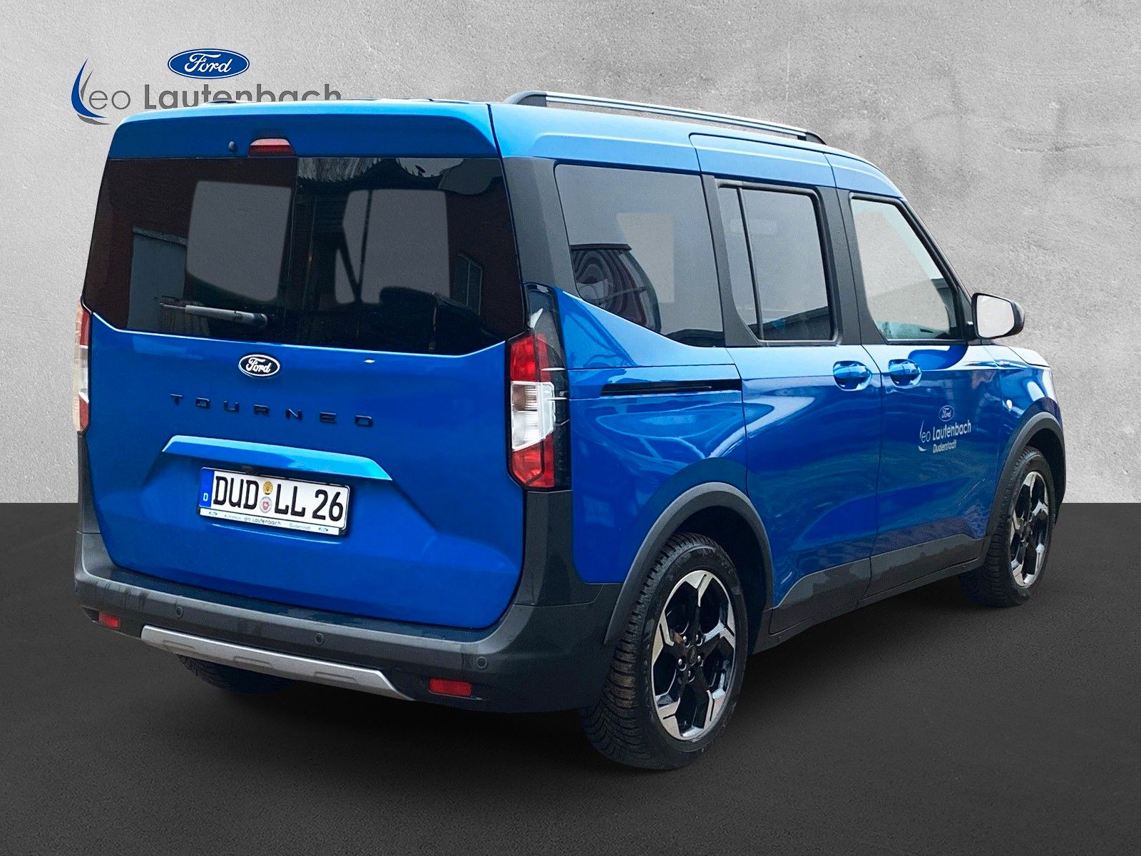 Fahrzeugabbildung Ford Tourneo Courier Active Automatik