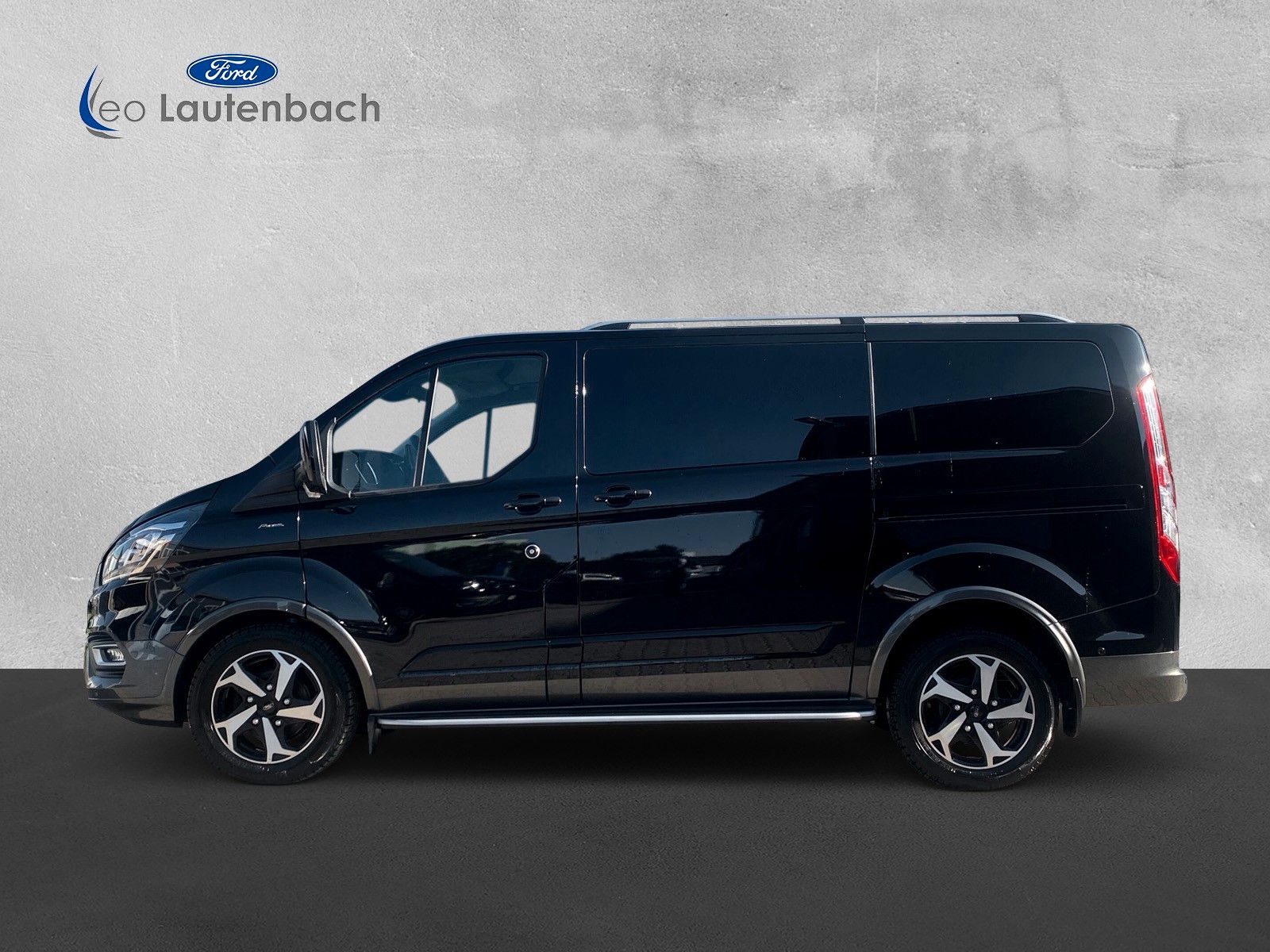 Fahrzeugabbildung Ford Tourneo Custom Active L1