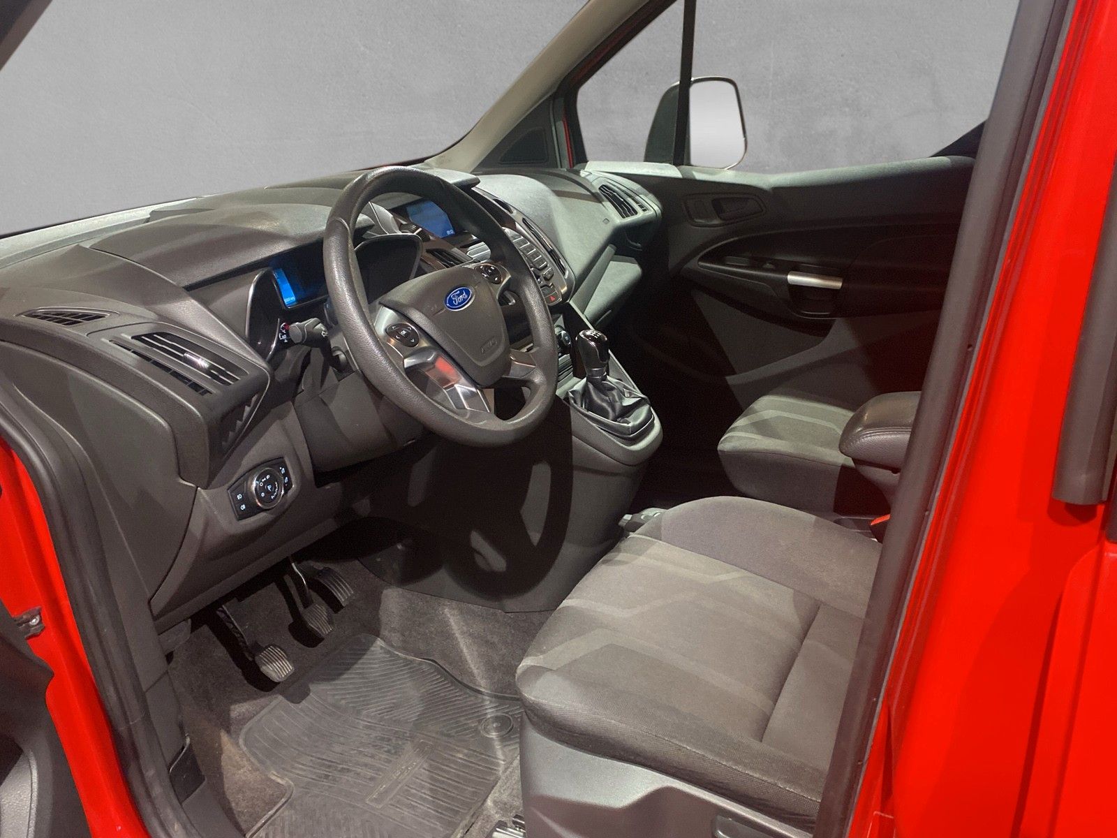 Fahrzeugabbildung Ford Transit Connect Kombi Trend