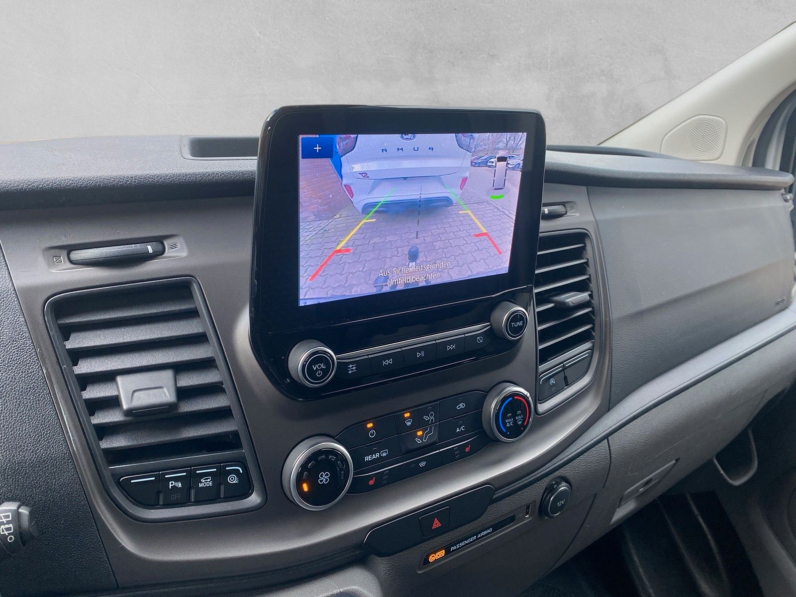 Fahrzeugabbildung Ford Transit Custom Kasten 340 L1 Trend Automatik