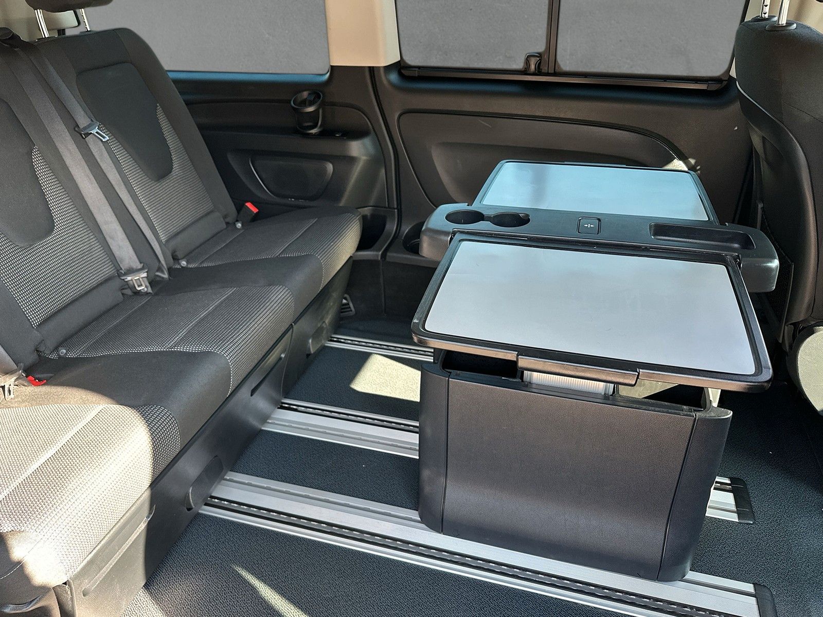 Fahrzeugabbildung Mercedes-Benz Vito Tourer CDI Pro 4x4 lang