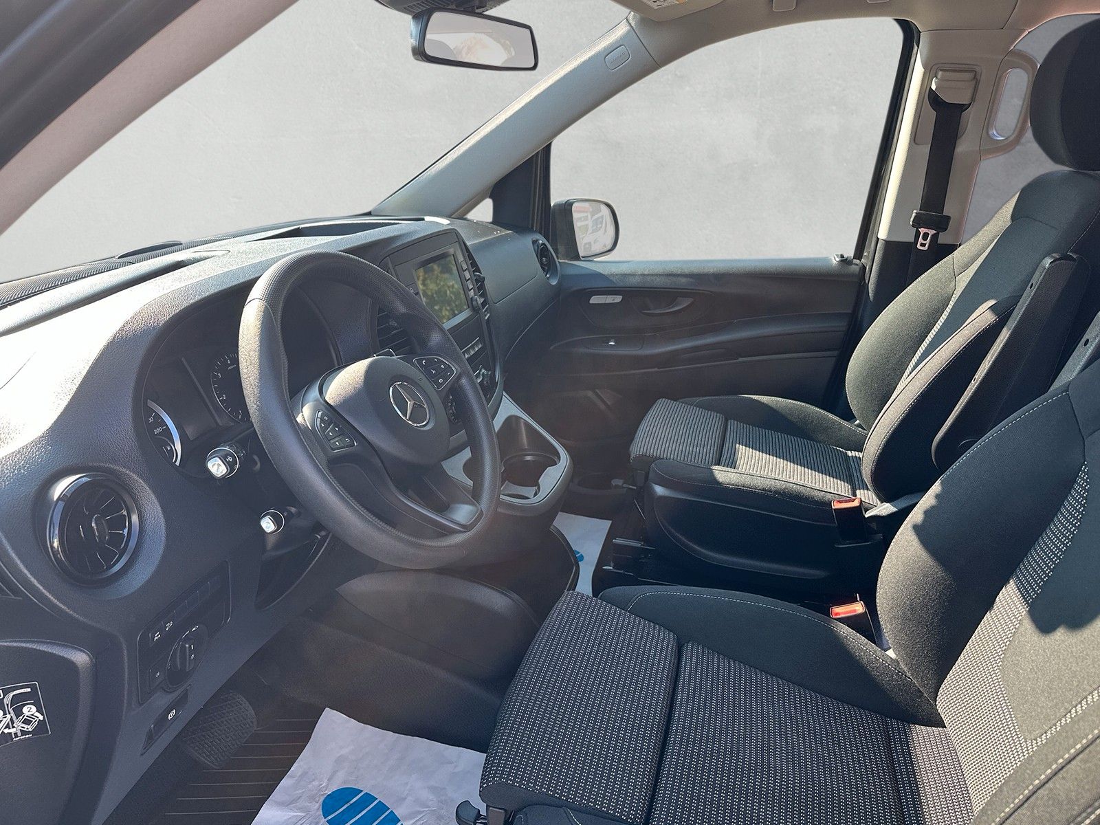 Fahrzeugabbildung Mercedes-Benz Vito Tourer CDI Pro 4x4 lang