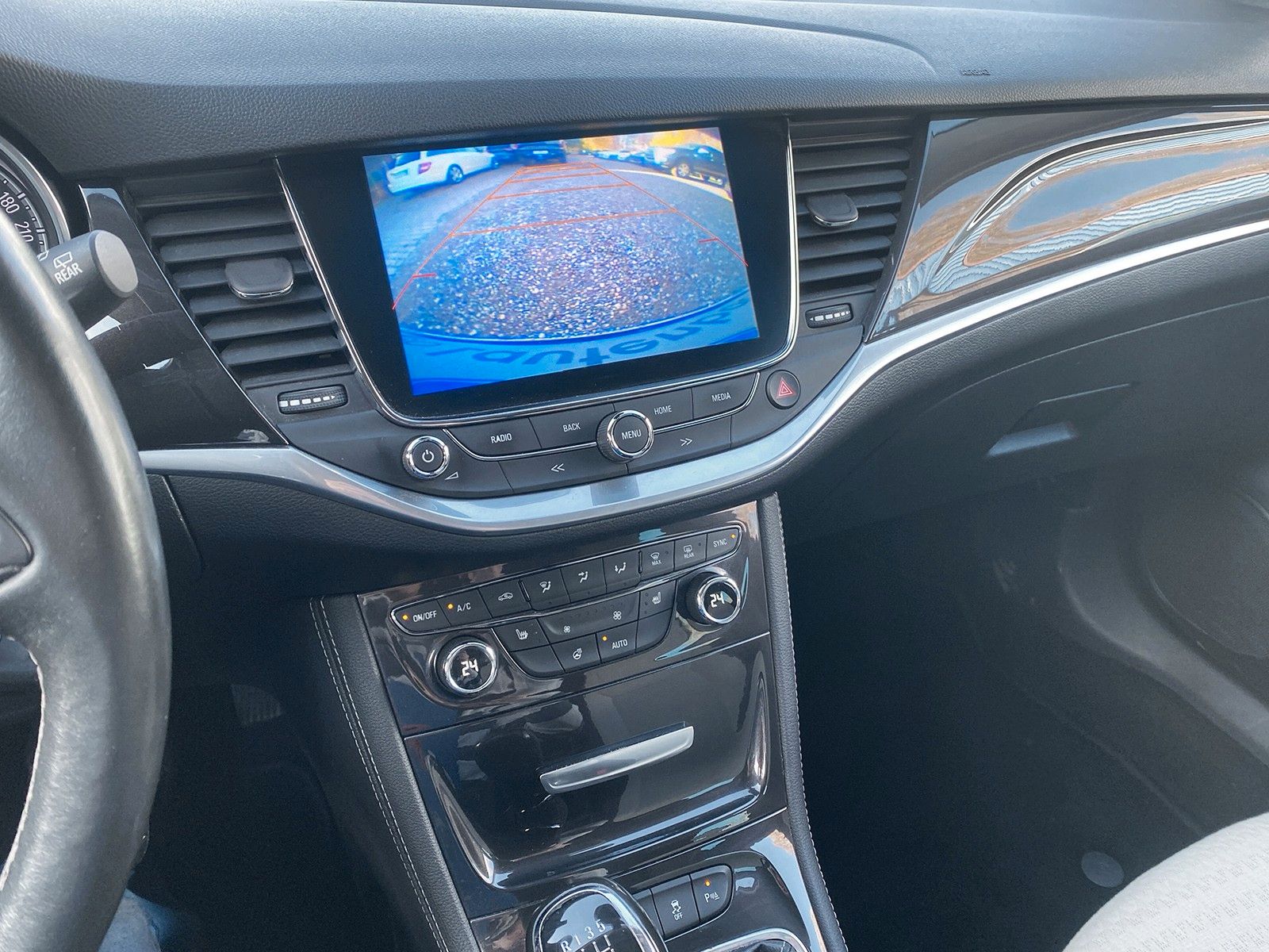 Fahrzeugabbildung Opel Astra K Lim. 5-trg. Innovation Start/Stop