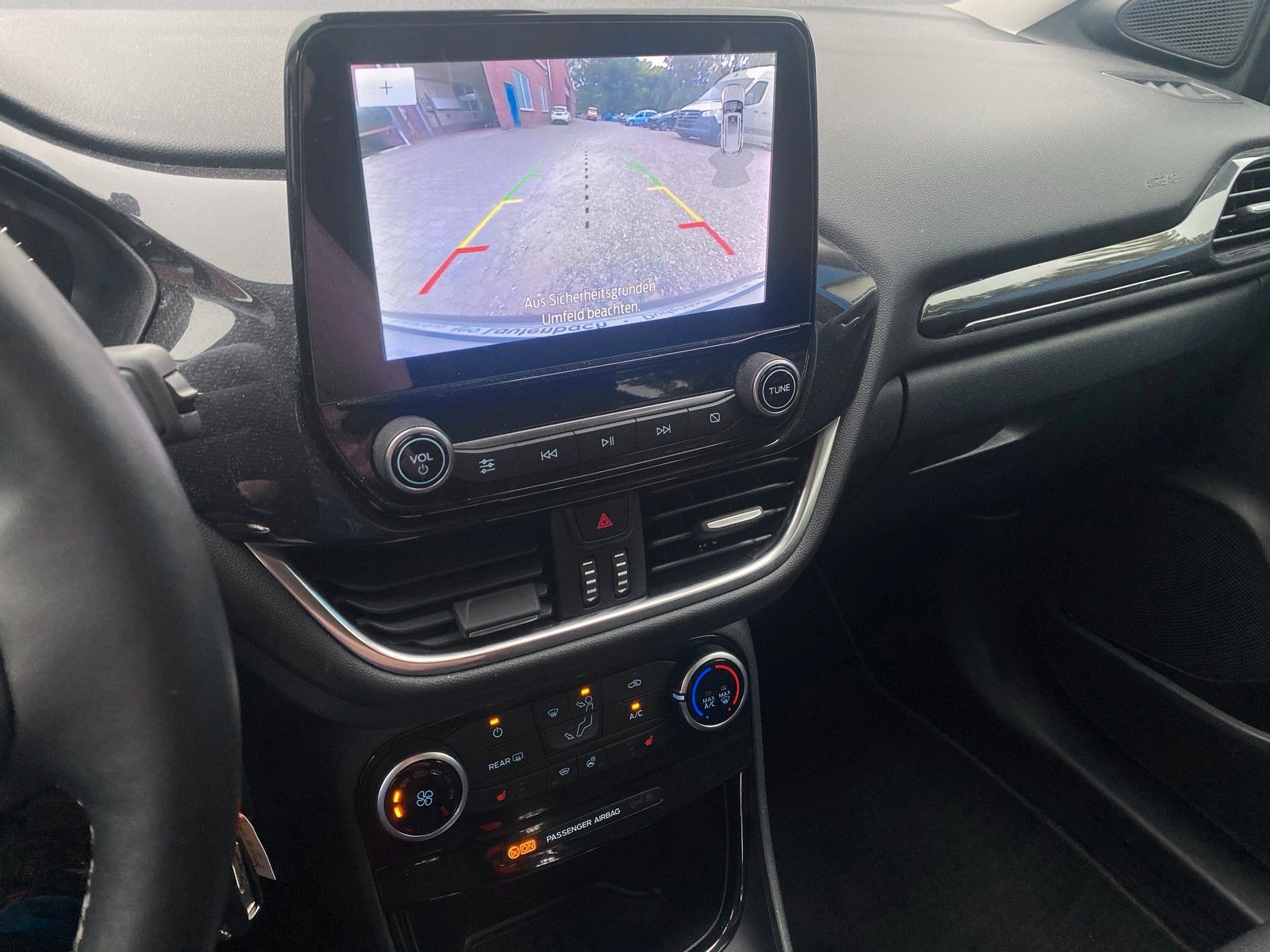 Fahrzeugabbildung Ford Puma Titanium Design