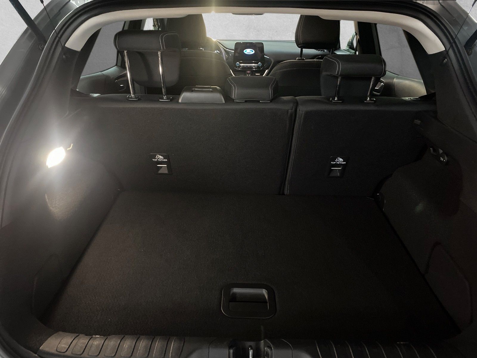 Fahrzeugabbildung Ford Puma Titanium Design