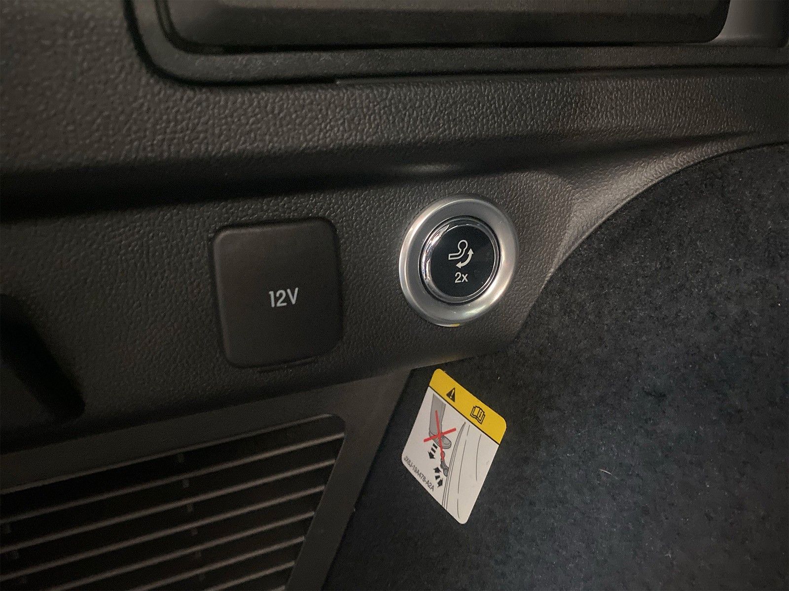 Fahrzeugabbildung Ford Kuga Plug-In Hybrid ST-Line X