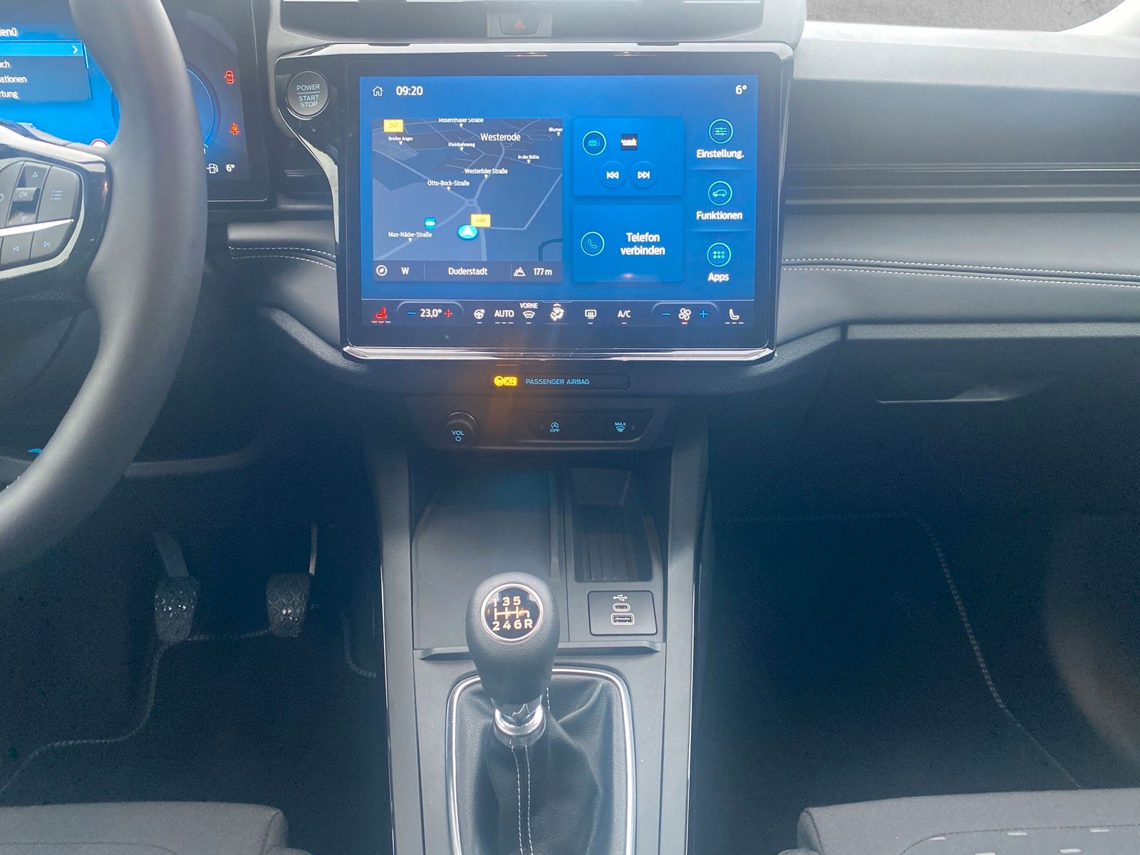 Fahrzeugabbildung Ford Puma Titanium