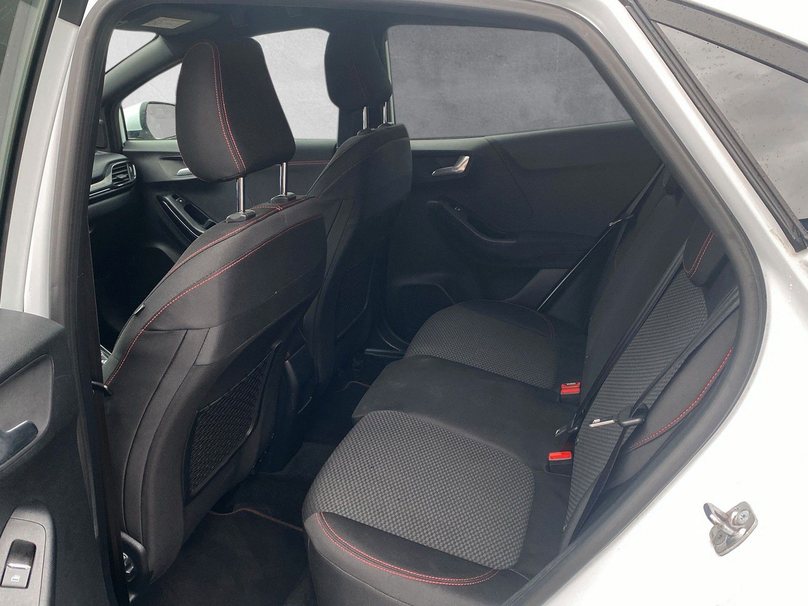 Fahrzeugabbildung Ford Puma ST-Line