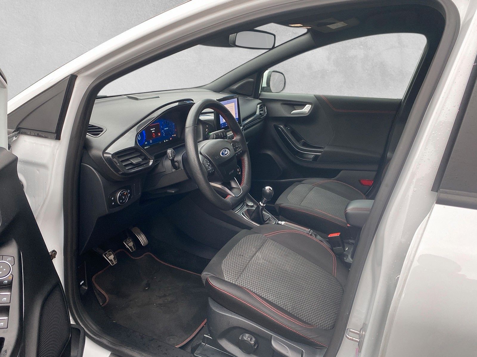 Fahrzeugabbildung Ford Puma ST-Line