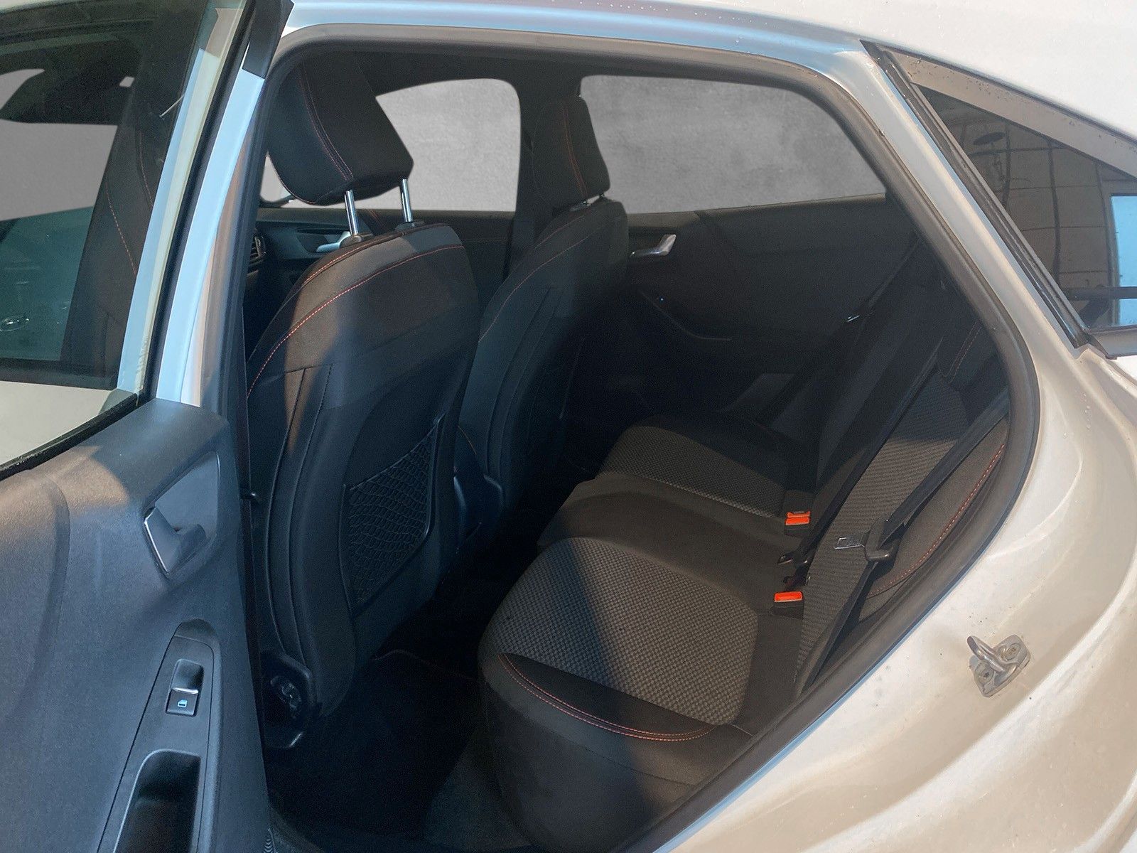 Fahrzeugabbildung Ford Puma ST-Line