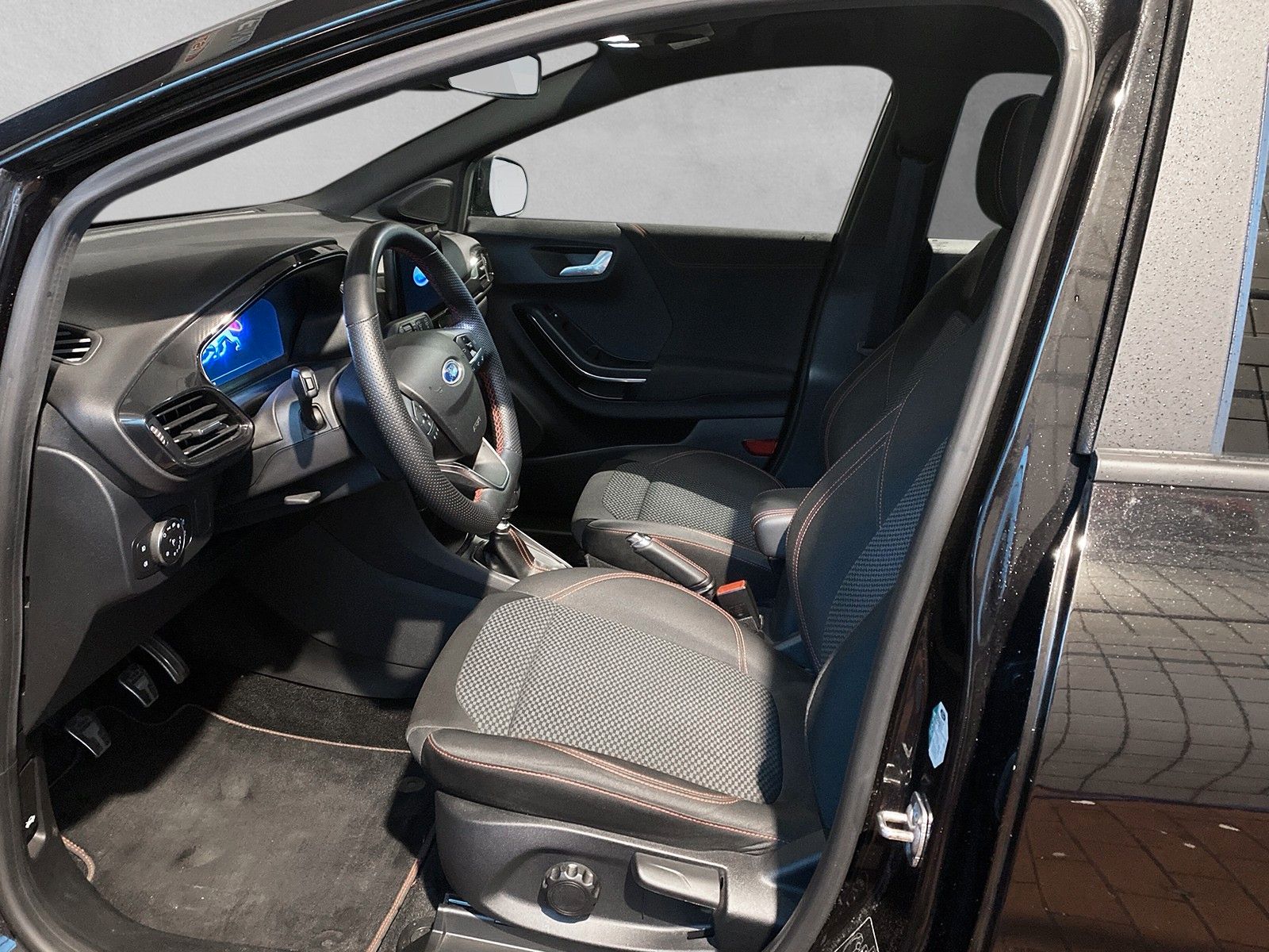 Fahrzeugabbildung Ford Puma ST-Line