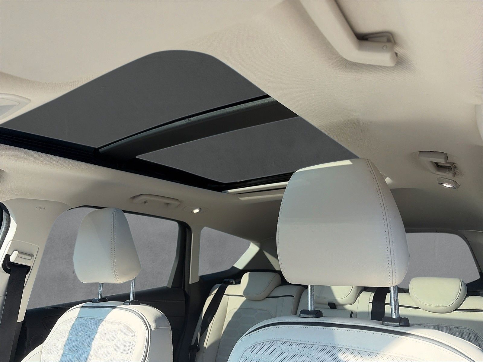 Fahrzeugabbildung Ford Kuga Vignale