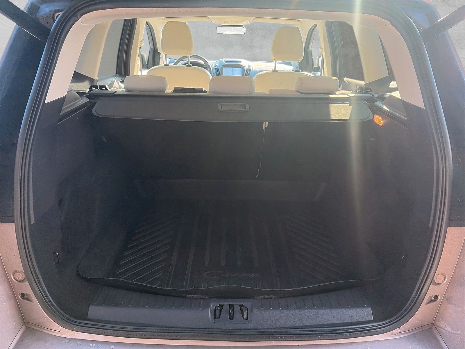 Fahrzeugabbildung Ford Kuga Vignale