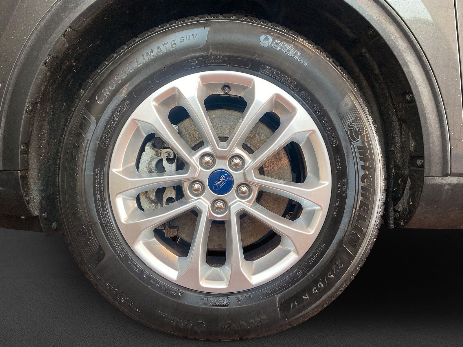 Fahrzeugabbildung Ford Kuga Plug-In Hybrid Titanium X