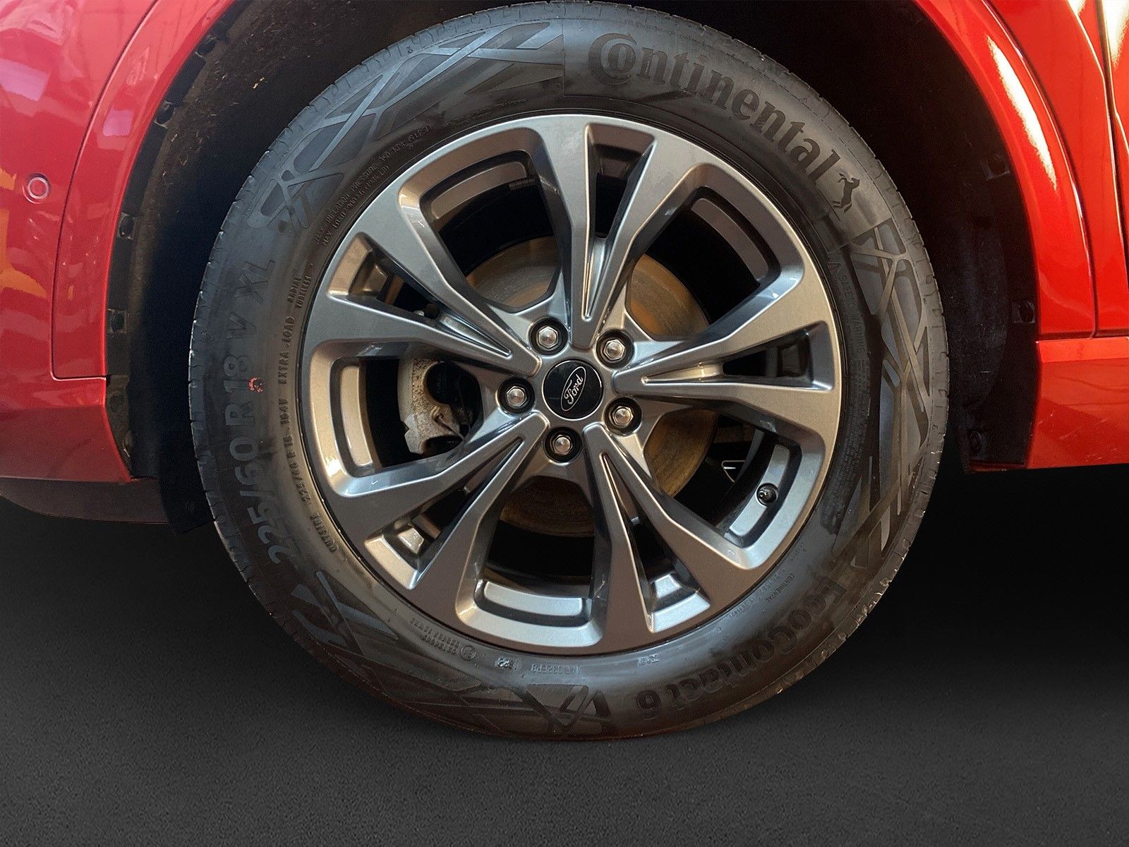 Fahrzeugabbildung Ford Kuga Plug-In Hybrid ST-Line X