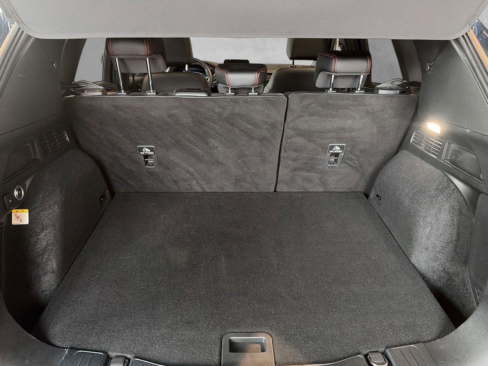 Fahrzeugabbildung Ford Kuga Plug-In Hybrid ST-Line X