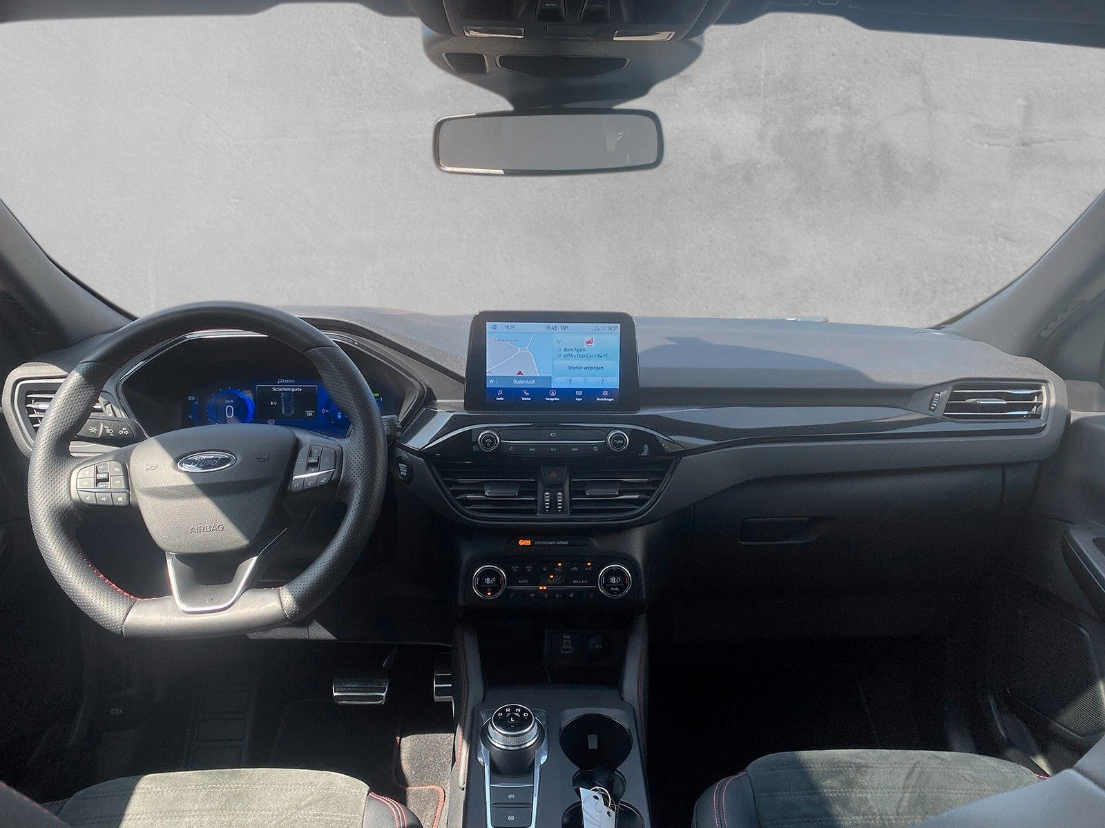 Fahrzeugabbildung Ford Kuga Plug-In Hybrid ST-Line X