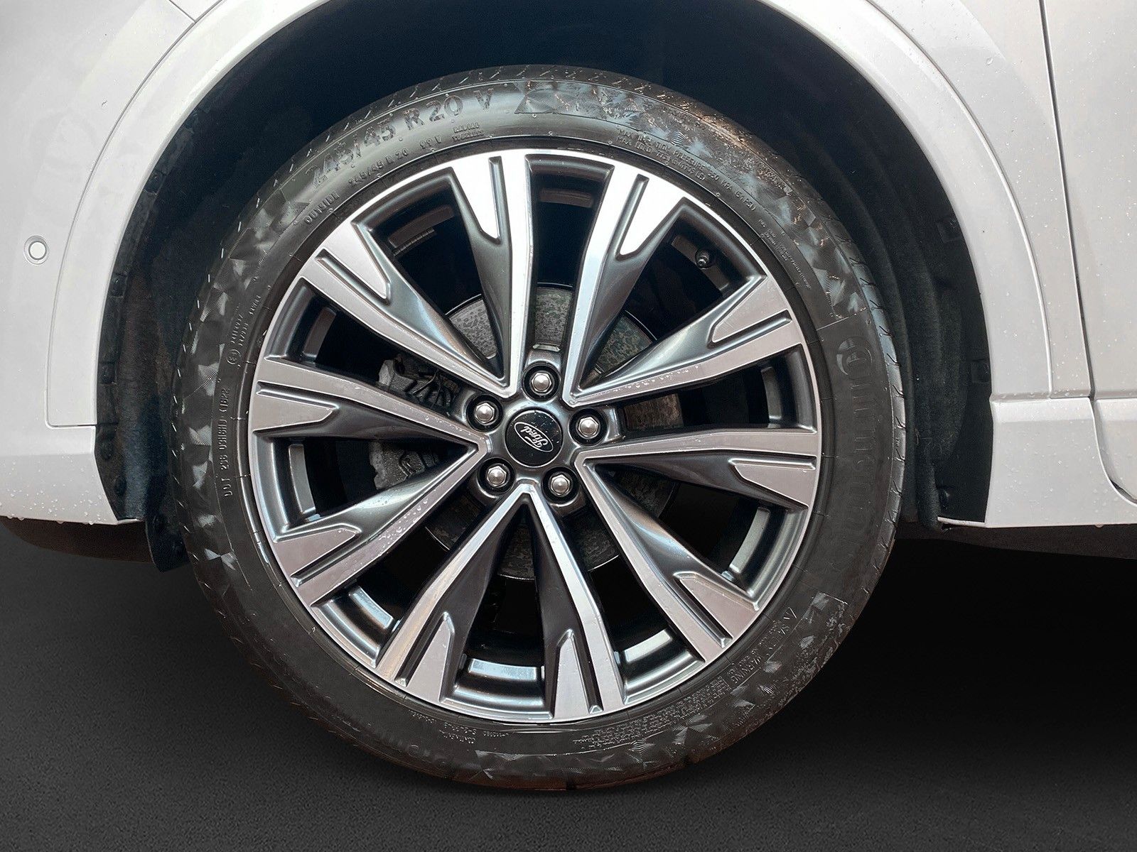 Fahrzeugabbildung Ford Kuga Plug-In Hybrid ST-Line X