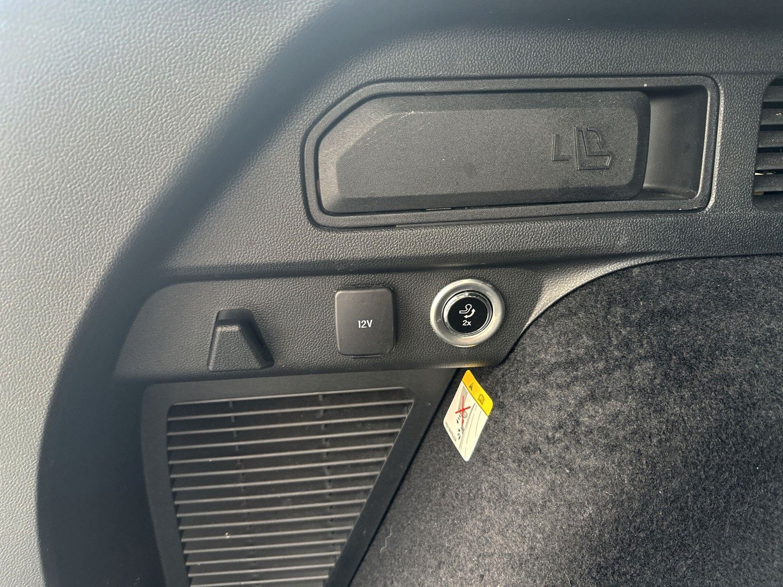 Fahrzeugabbildung Ford Kuga Plug-In Hybrid ST-Line X