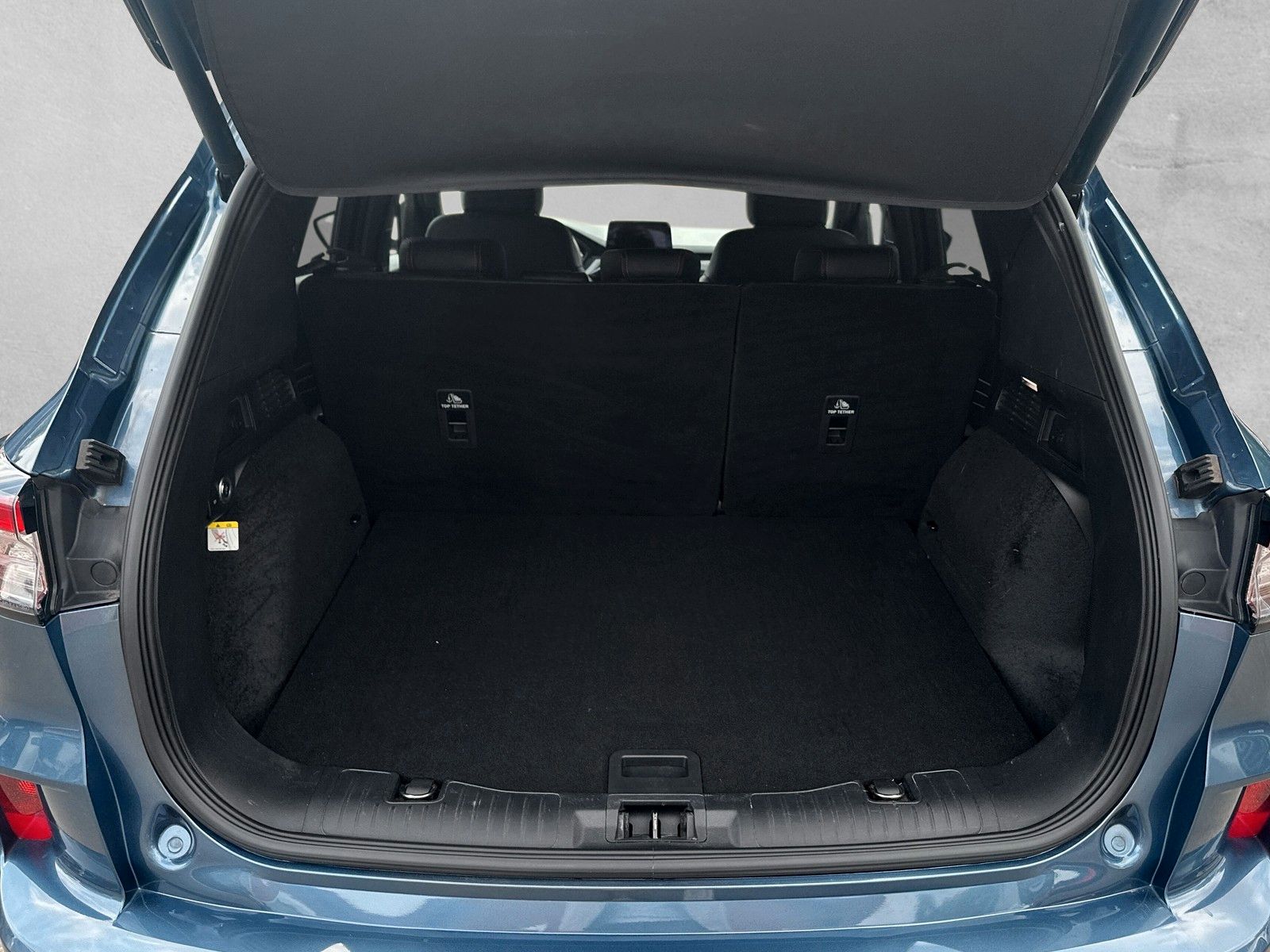 Fahrzeugabbildung Ford Kuga Plug-In Hybrid ST-Line X