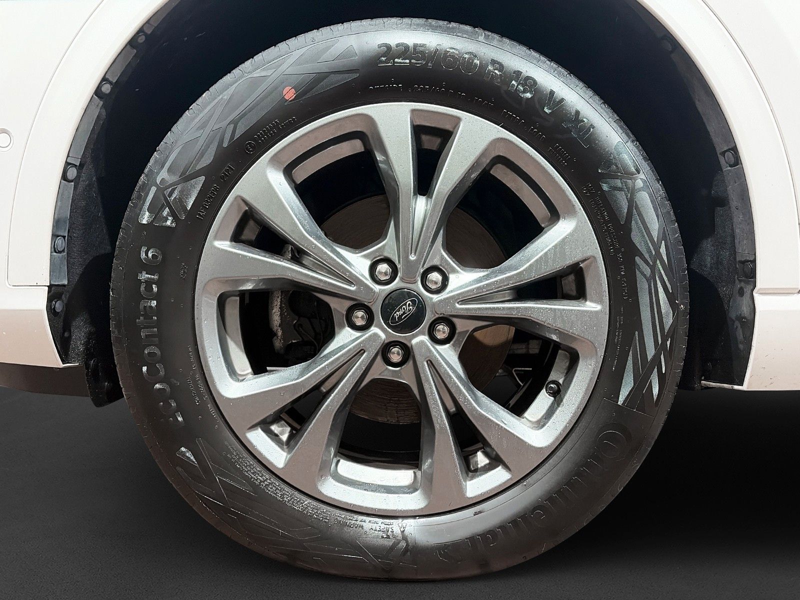 Fahrzeugabbildung Ford Kuga Plug-In Hybrid ST-Line X