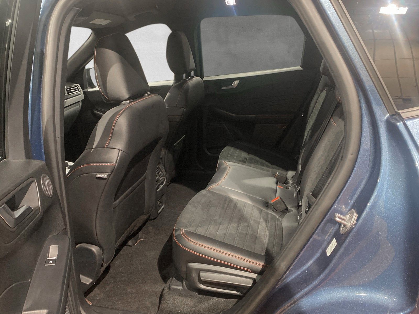 Fahrzeugabbildung Ford Kuga Plug-In Hybrid ST-Line X