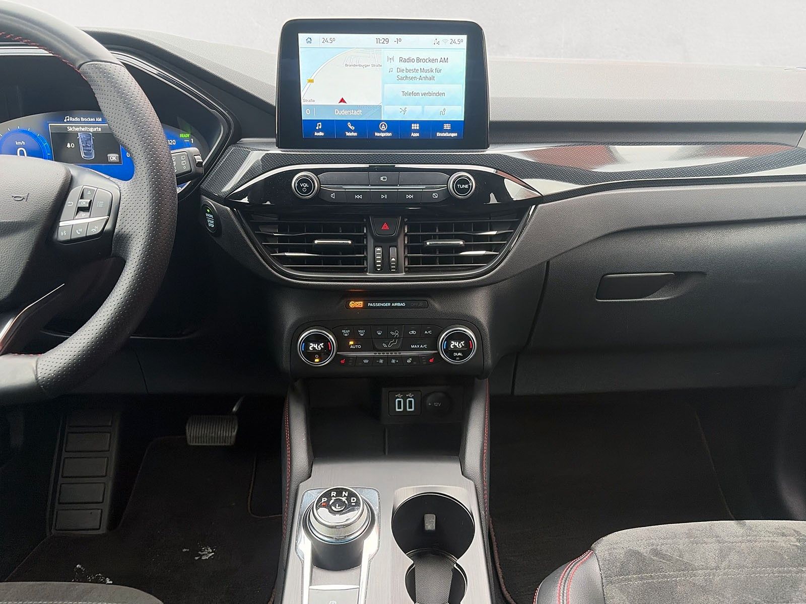 Fahrzeugabbildung Ford Kuga Plug-In Hybrid ST-Line X