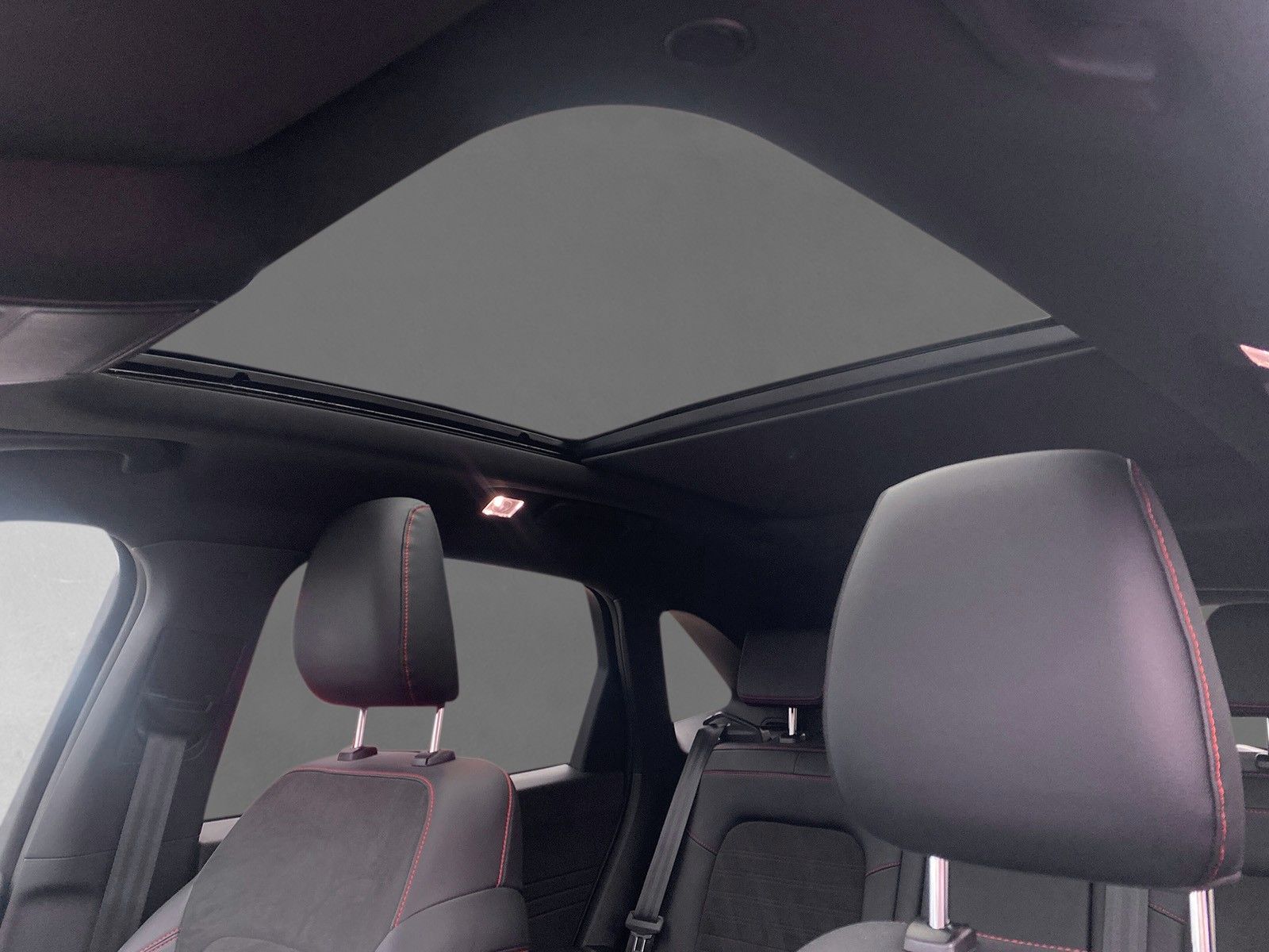 Fahrzeugabbildung Ford Kuga Plug-In Hybrid ST-Line X