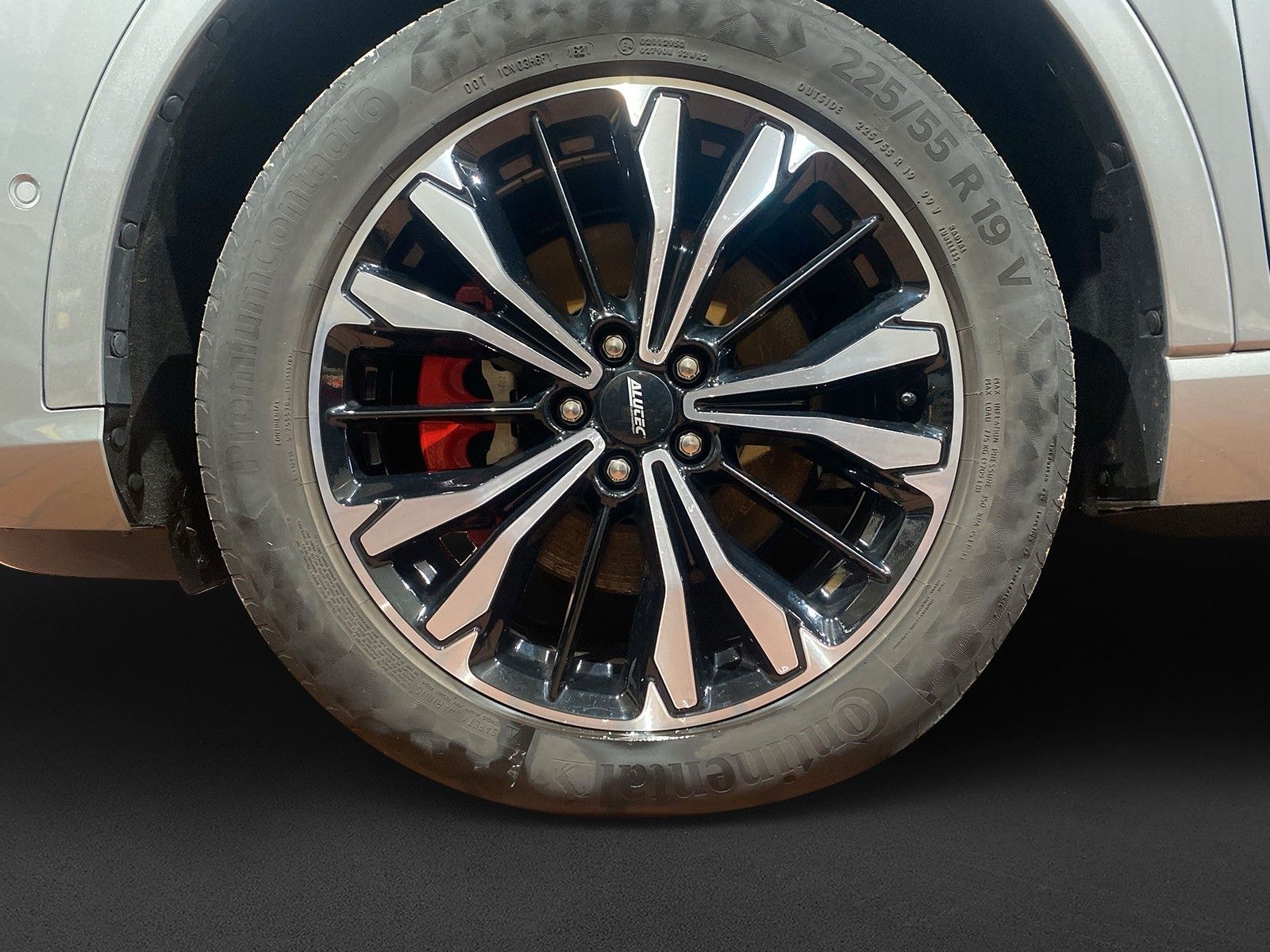 Fahrzeugabbildung Ford Kuga Plug-In Hybrid ST-Line X