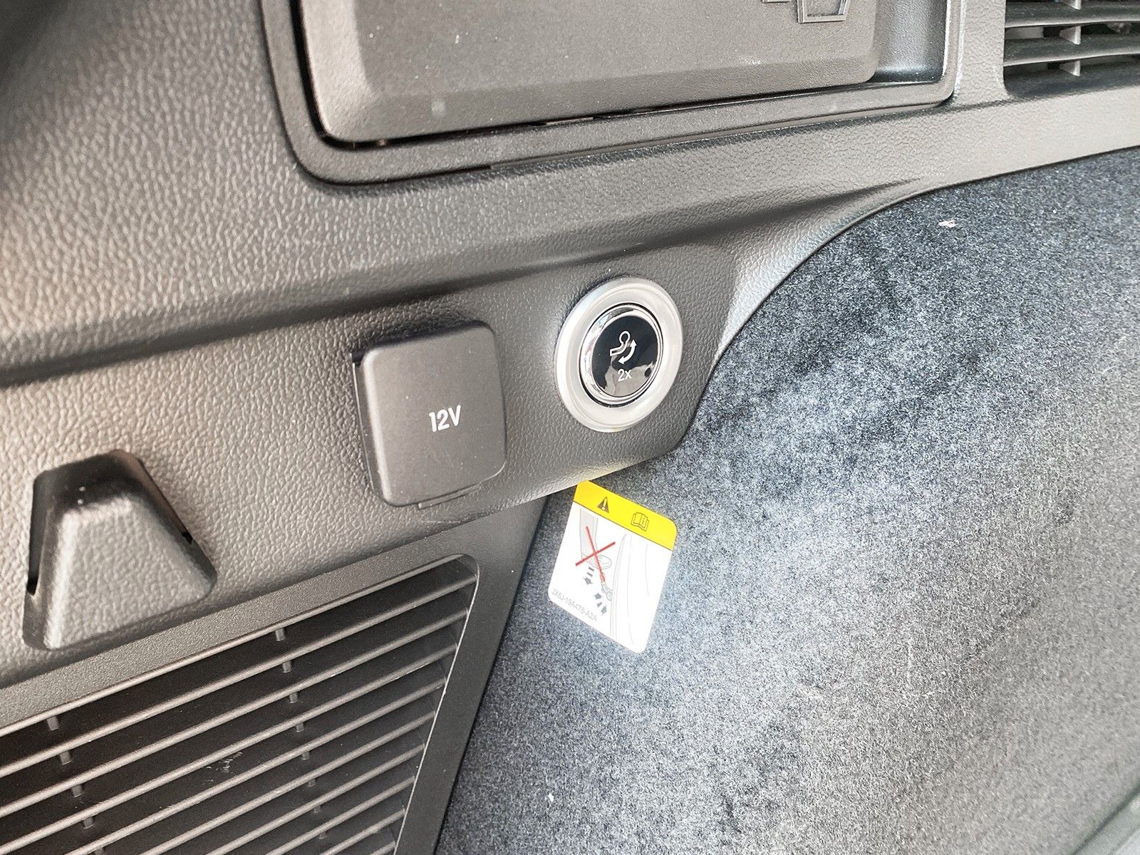 Fahrzeugabbildung Ford Kuga Plug-In Hybrid ST-Line X