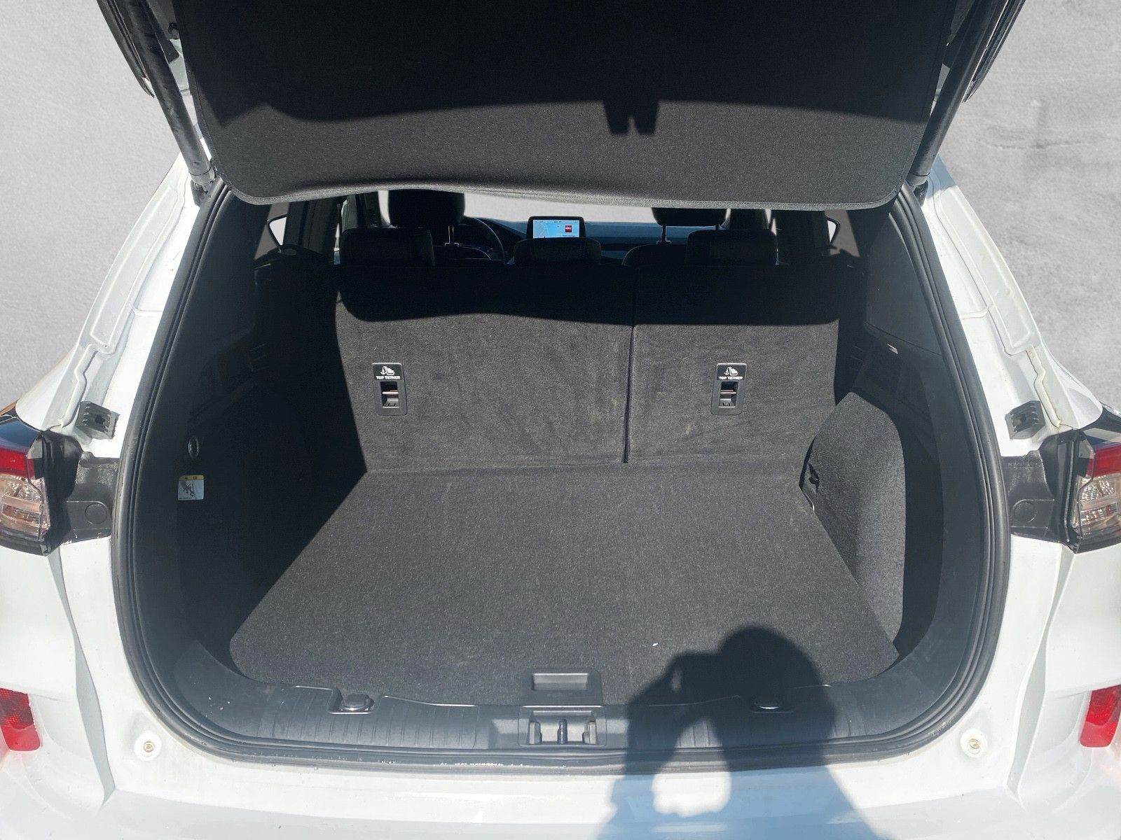 Fahrzeugabbildung Ford Kuga Plug-In Hybrid ST-Line X