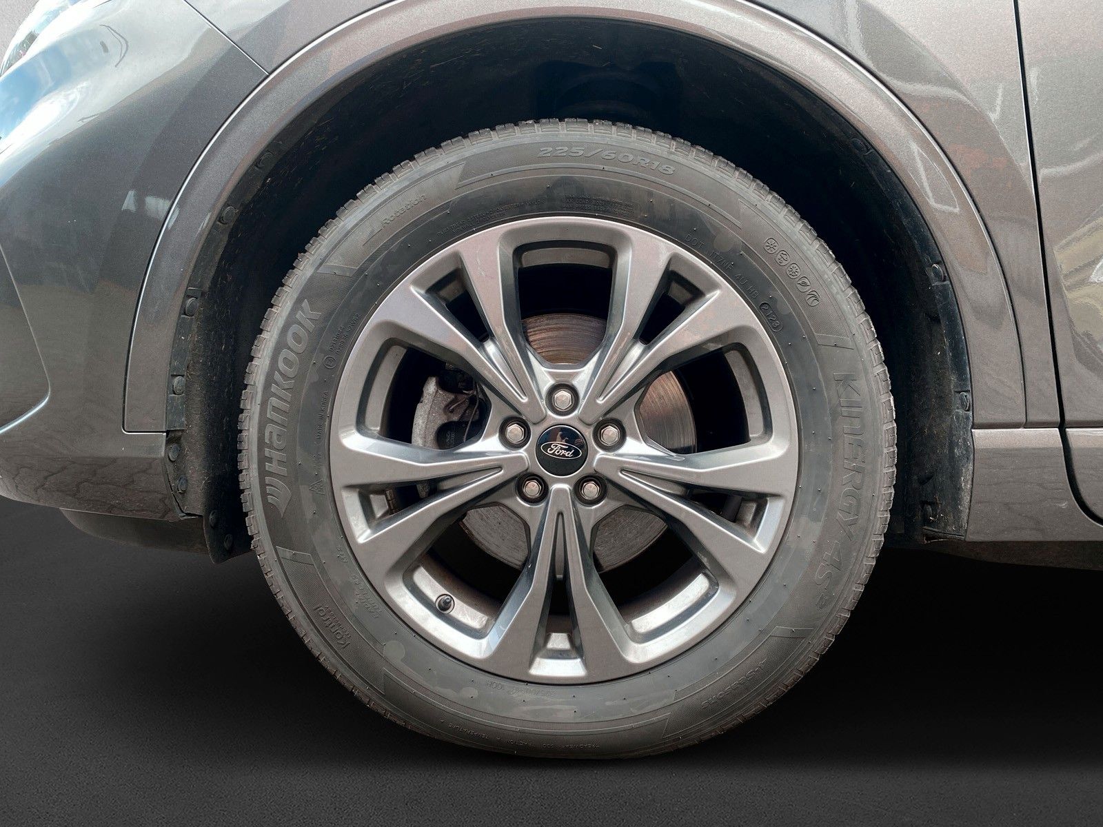 Fahrzeugabbildung Ford Kuga Plug-In Hybrid ST-Line